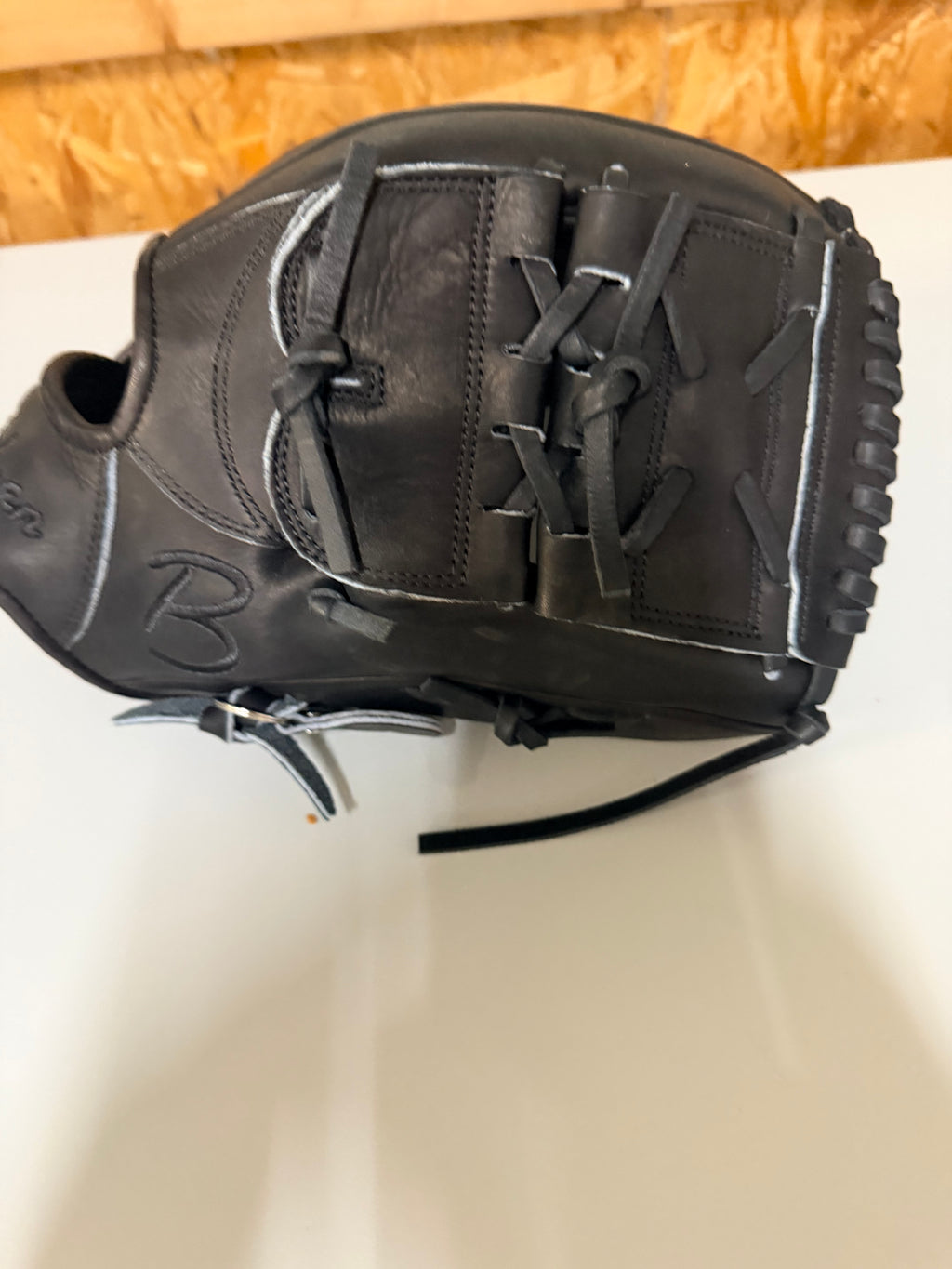 Birdman 12.5 Glove