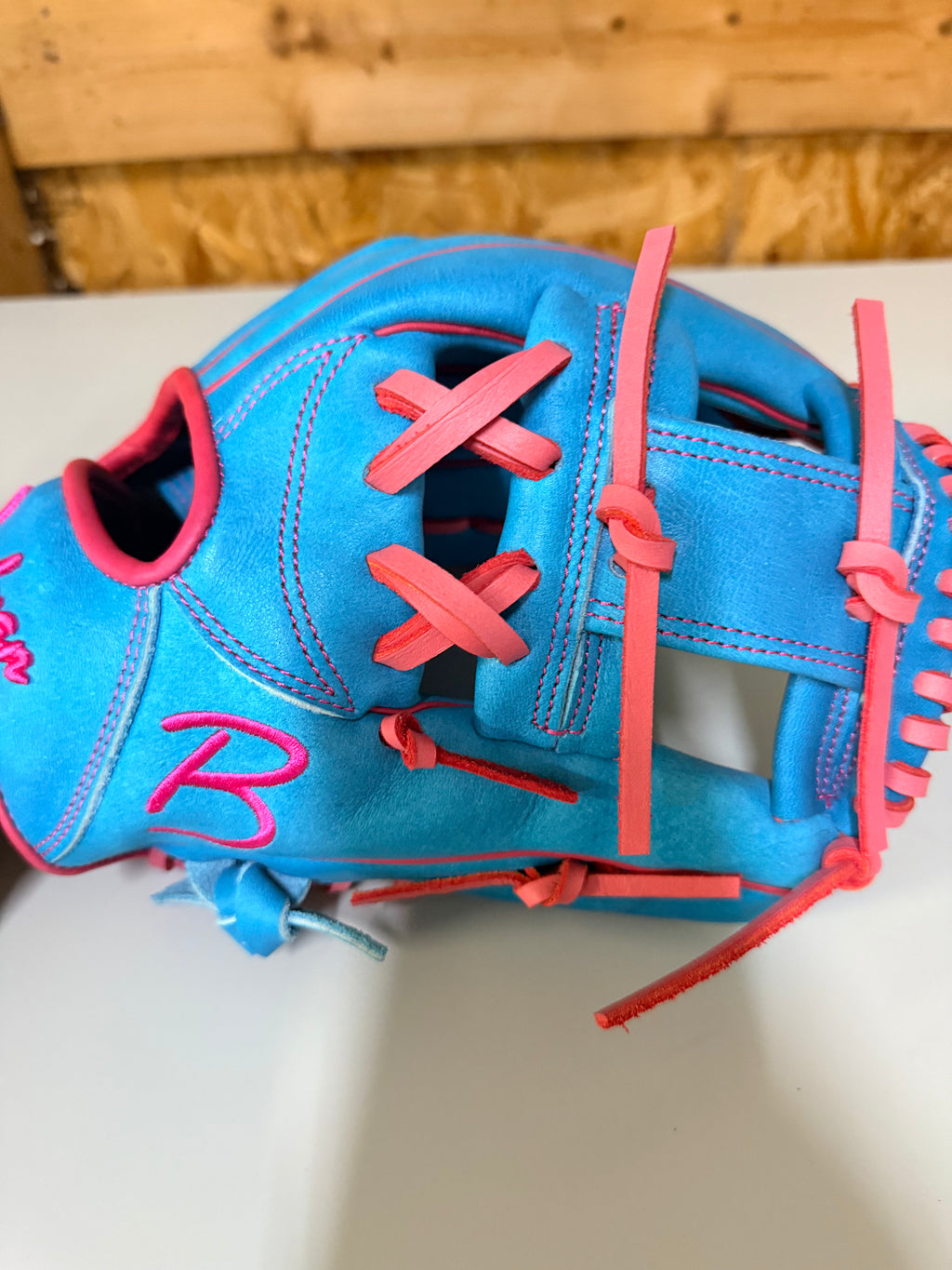 Birdman 11.5 Infielders Glove