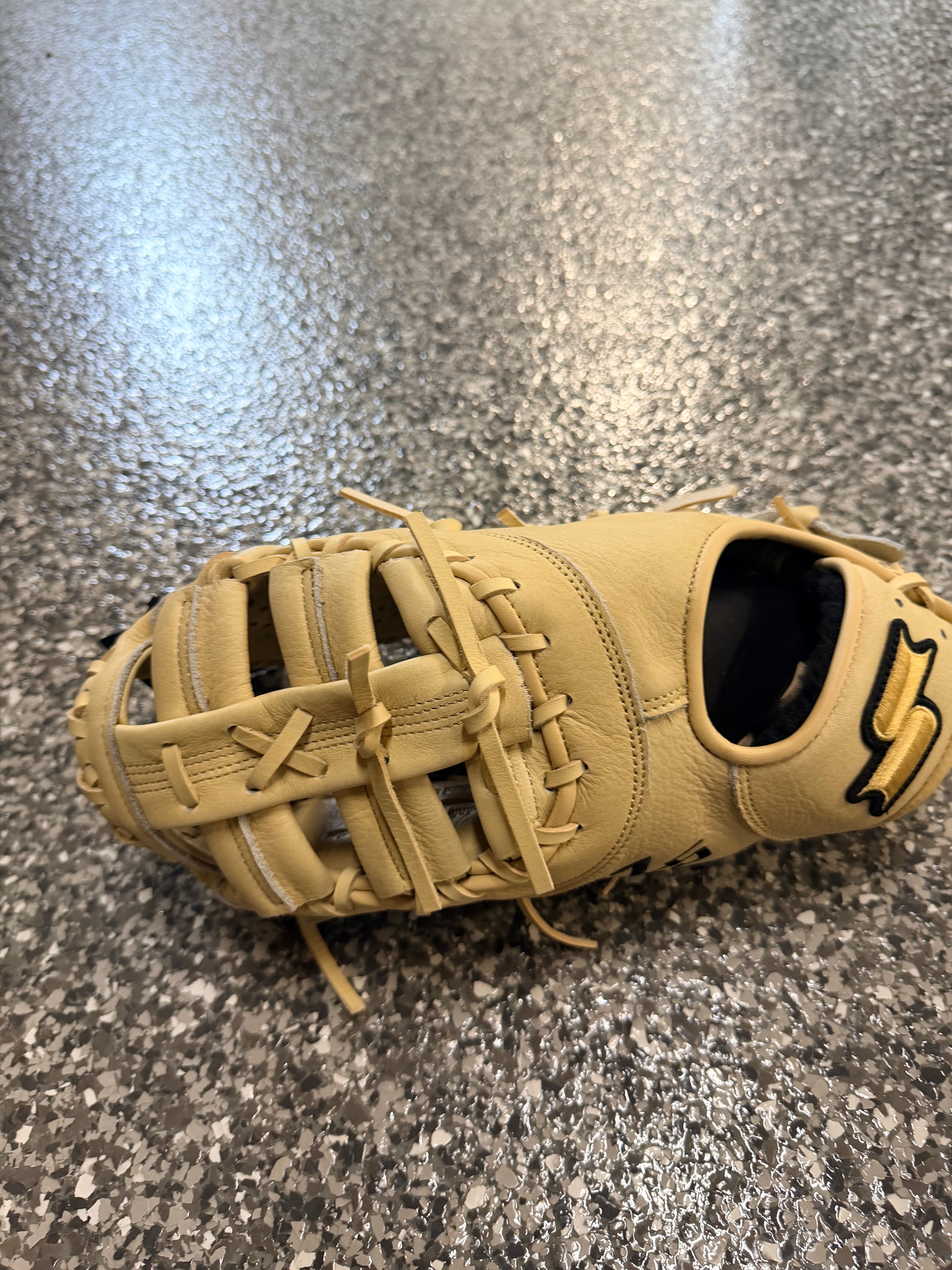 SSK Z5 13" Firstbase *LH Throw* Glove