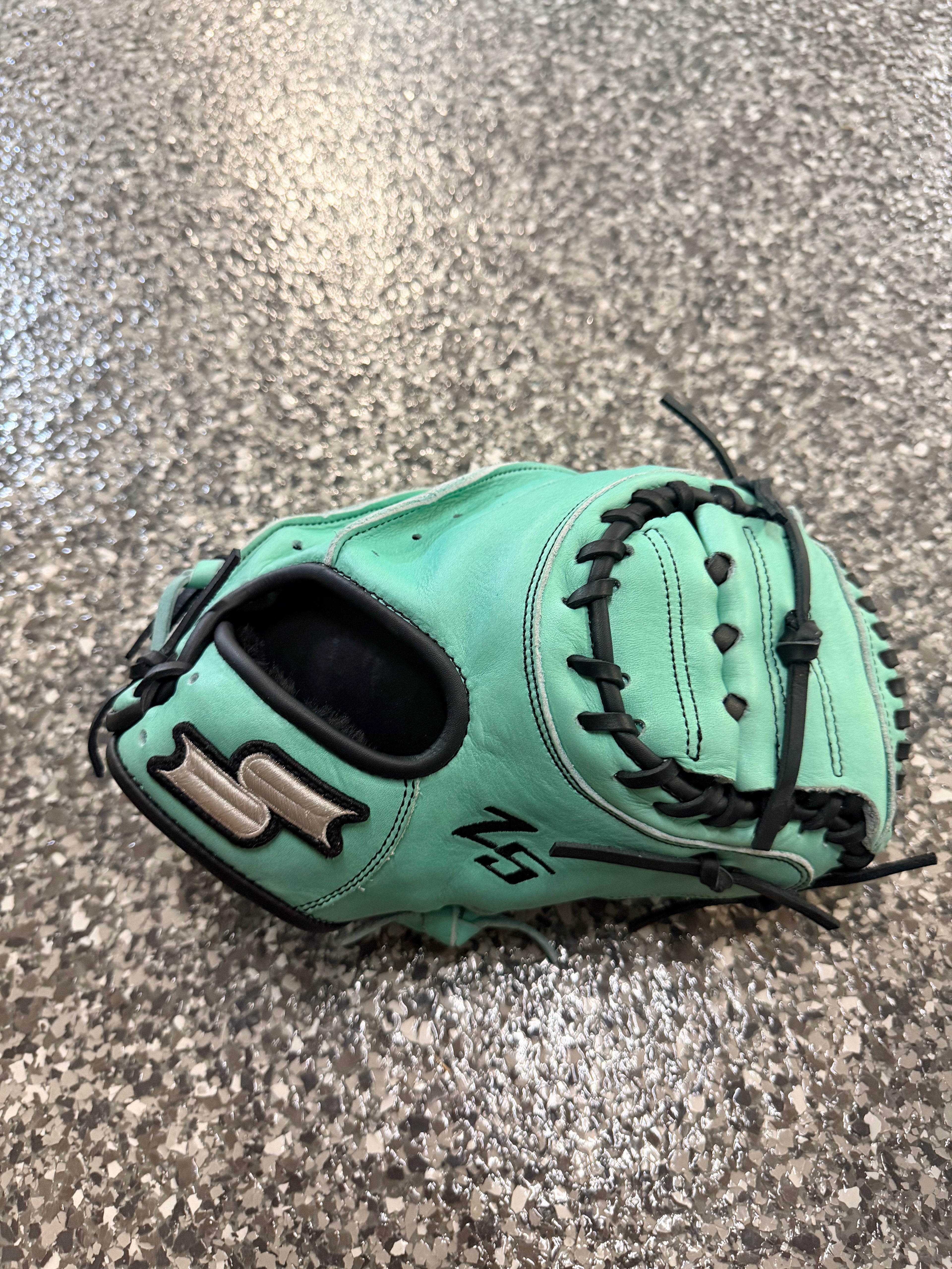 SSK Z5 33" Catcher's Glove